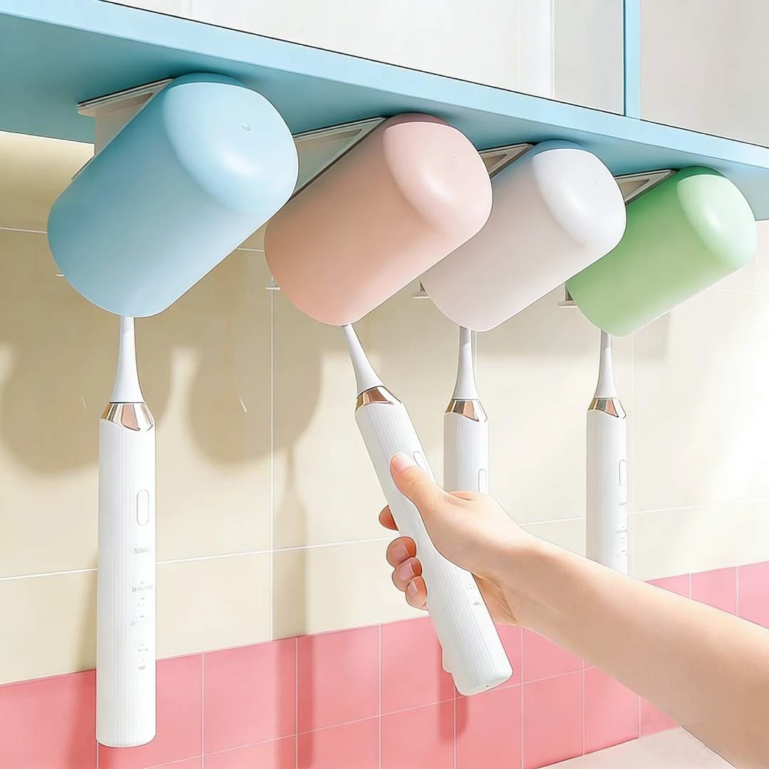 镜柜底牙刷置物架免打孔卫生间洗漱台壁挂漱口杯牙杯电动刷牙杯子