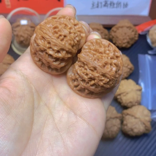 核桃把件安*-宫灯42手盘