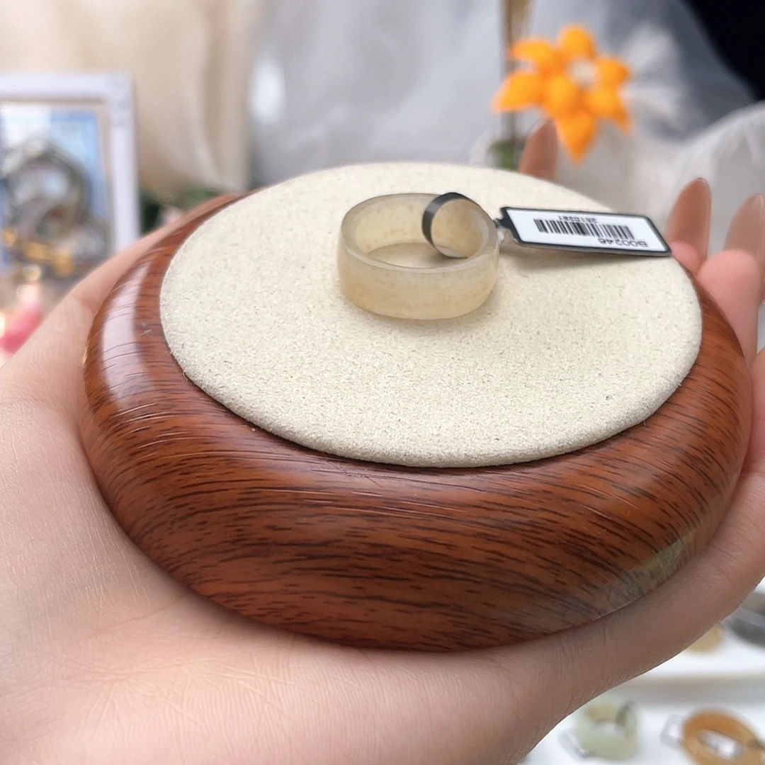 和田玉未镶嵌戒指桂花糕方圆18.4v99
