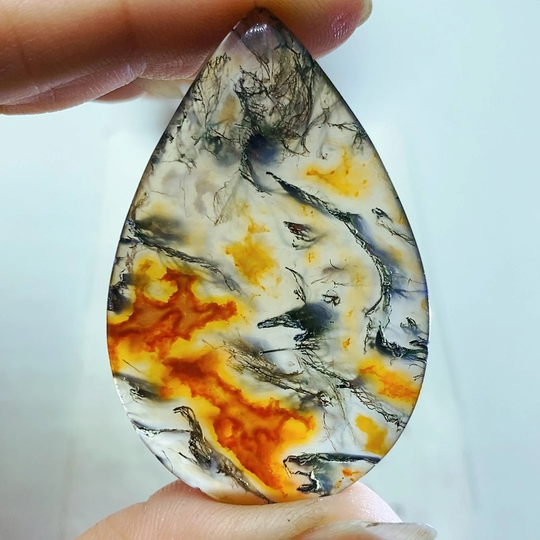 玛瑙/玉髓颈饰未镶嵌c****d