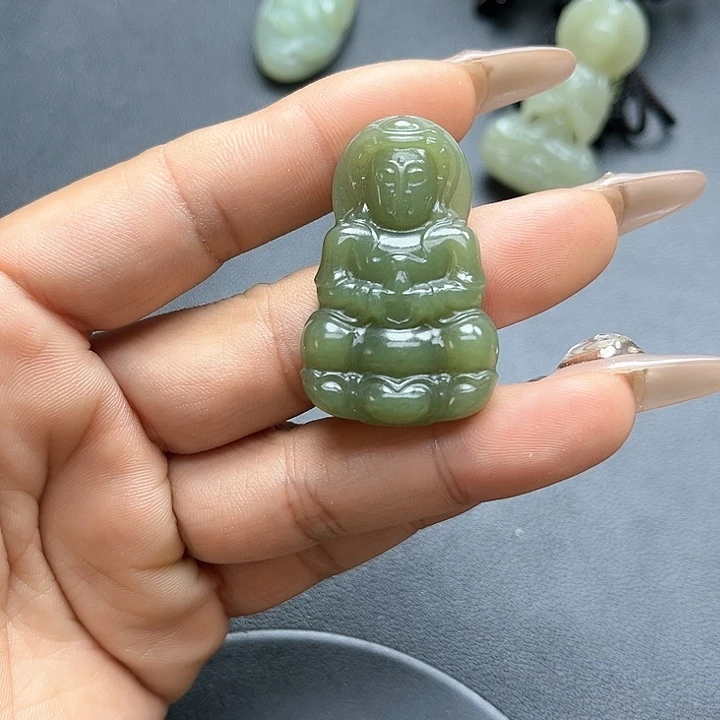 【闪购商品】颈饰未镶嵌和田玉