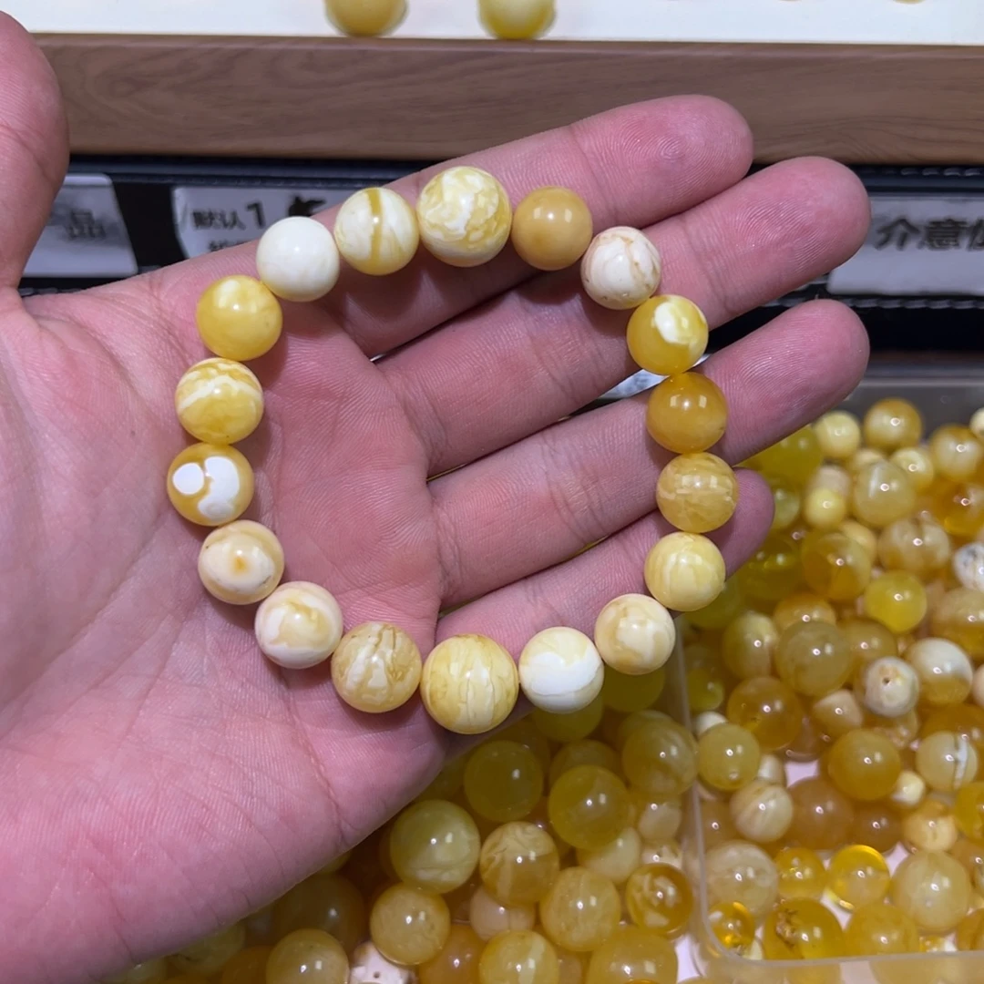 蜜蜡未镶嵌裸石别拍