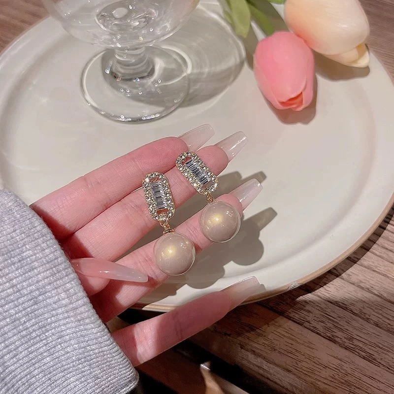 钛钢仿珍珠耳饰 气质轻奢时尚百搭复古法式小众简约5657