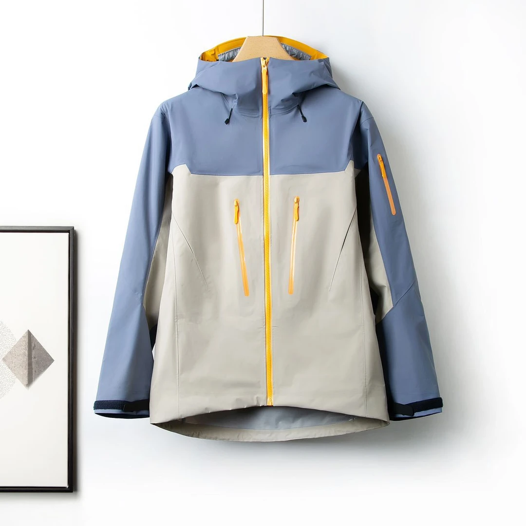 蛇年限定款刺绣男女情侣防水户外冲锋衣硬壳外套