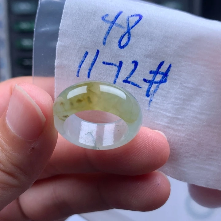 青***王未镶嵌戒指翡翠戒圈