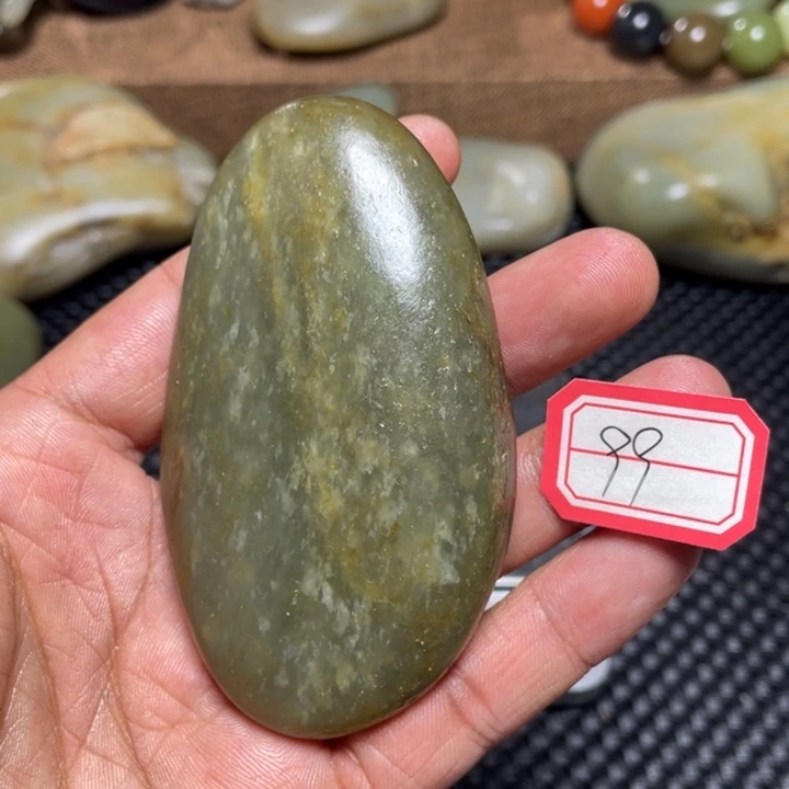 颈饰未镶嵌和田玉99