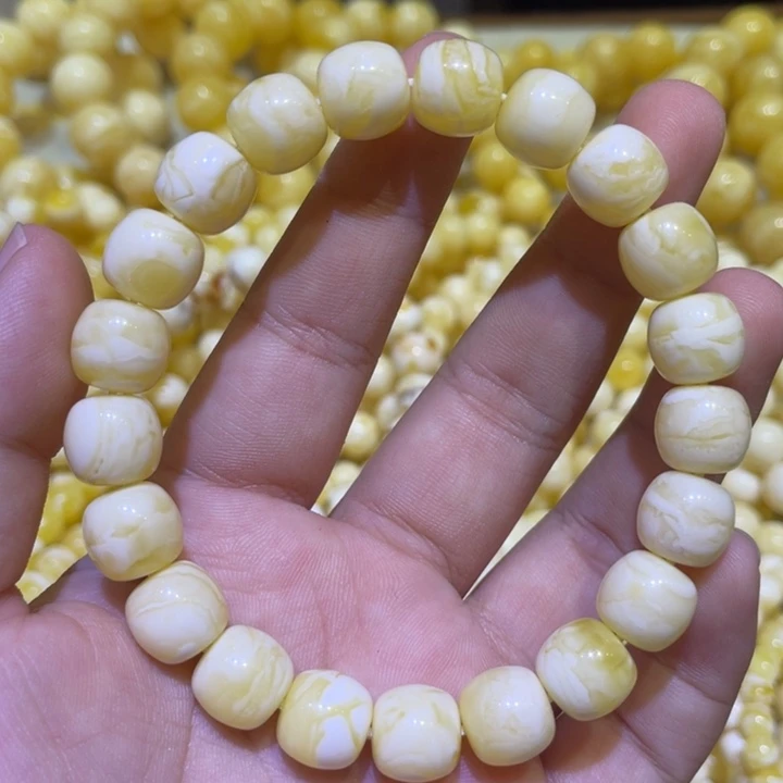蜜蜡未镶嵌珠宝奇石10.6m