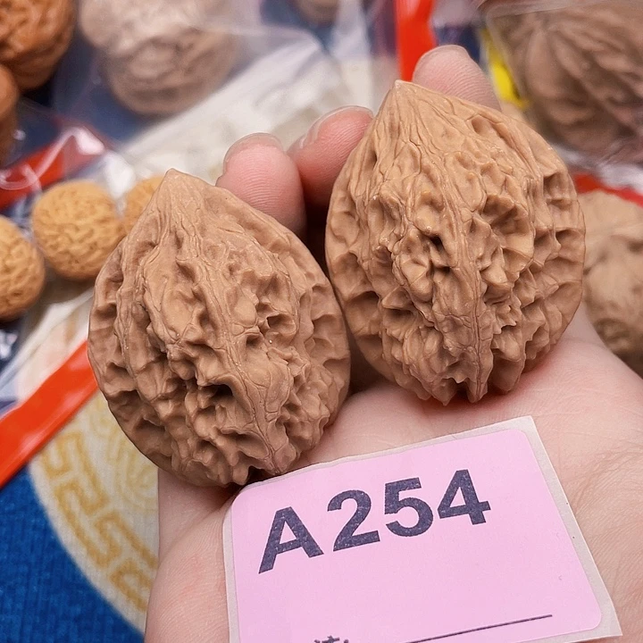 吊坠文玩核桃核桃