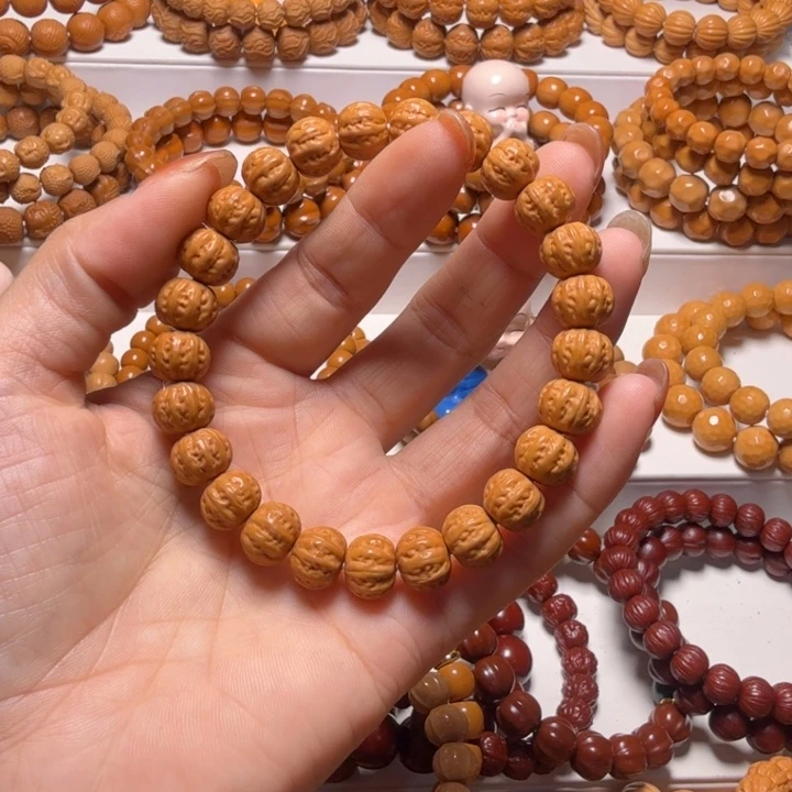 K***a吊坠猴头核桃京八棱