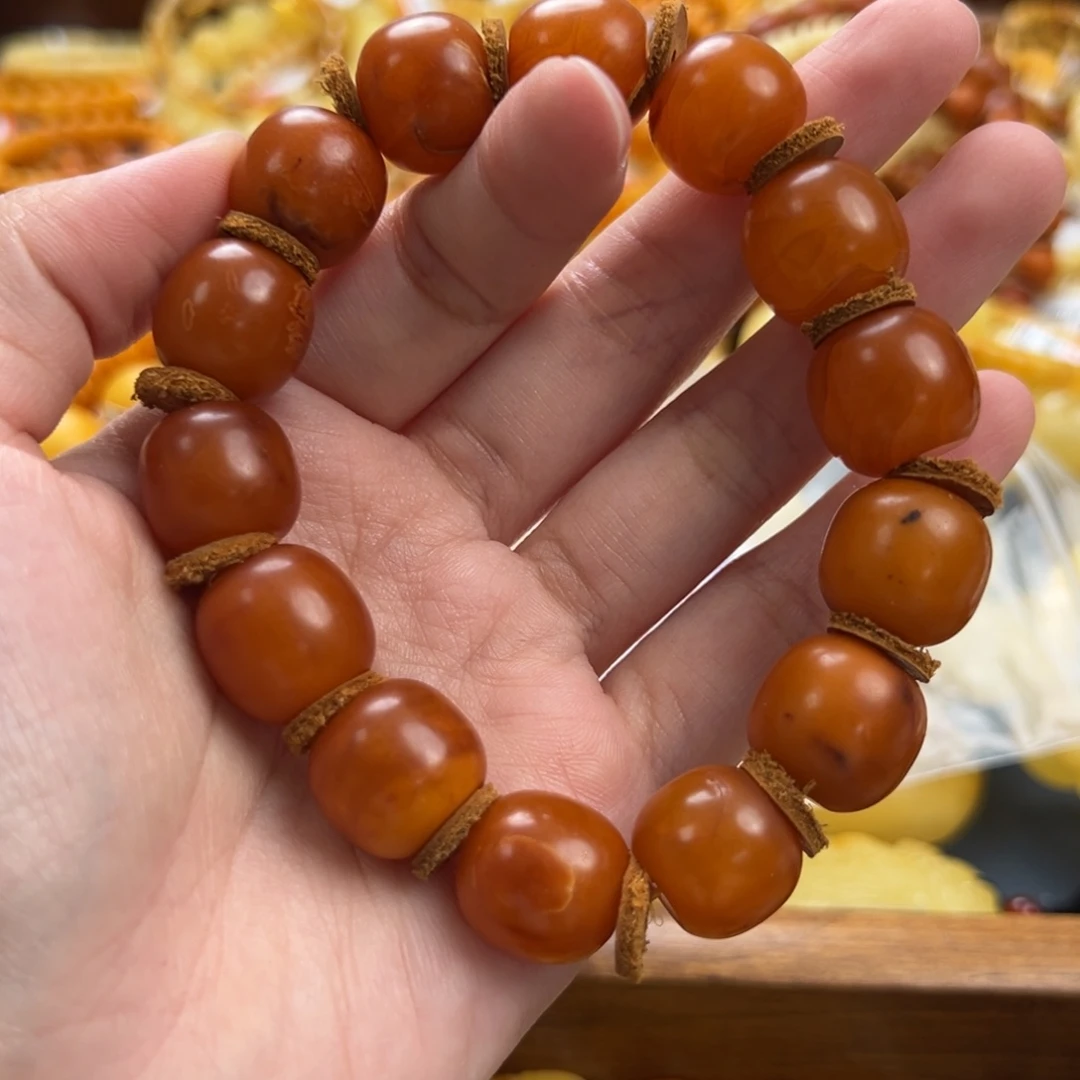 未镶嵌琥珀珠宝奇石