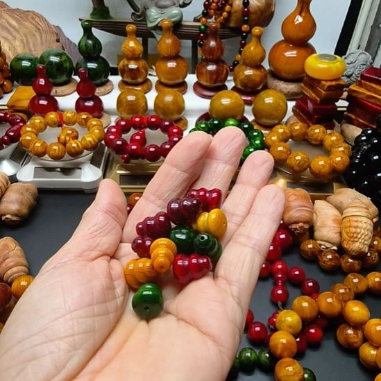 天***故松木琥珀木葫芦手串