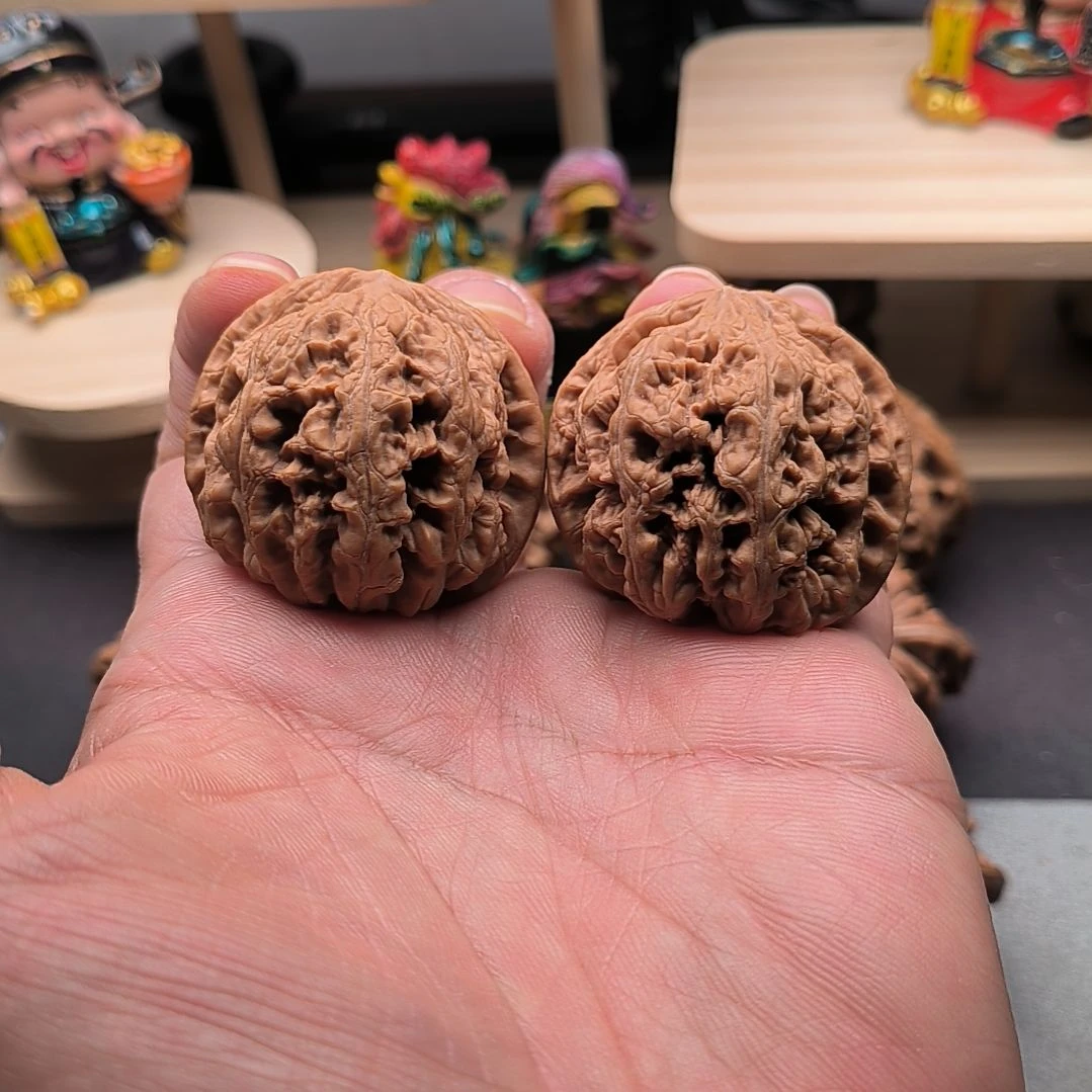 吊坠文玩核桃山地大粗筋40尺