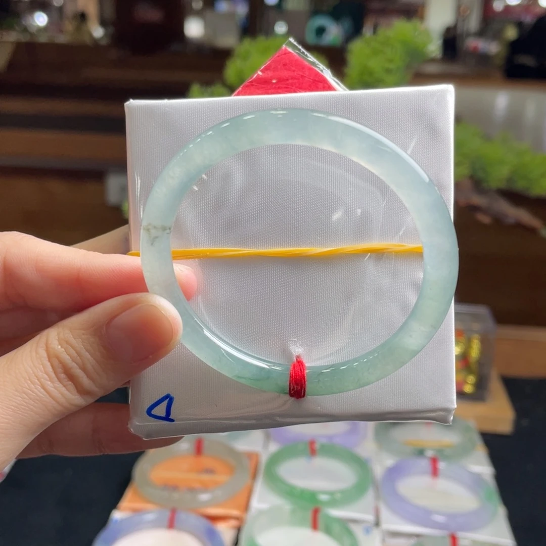 翡翠手镯未镶嵌52.7 圆条