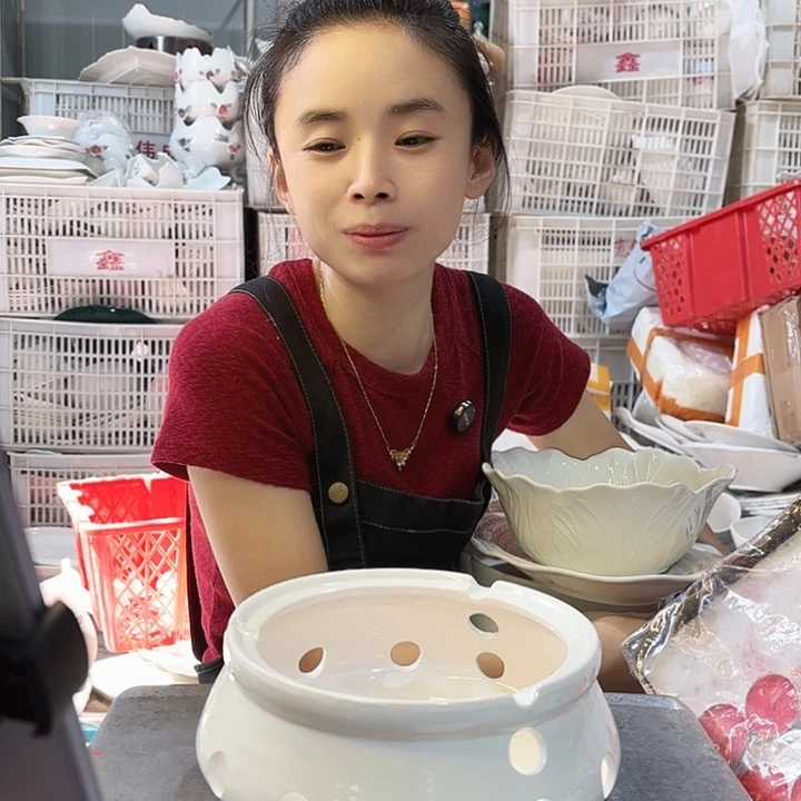 盘微瑕产品………福宝炉子一个