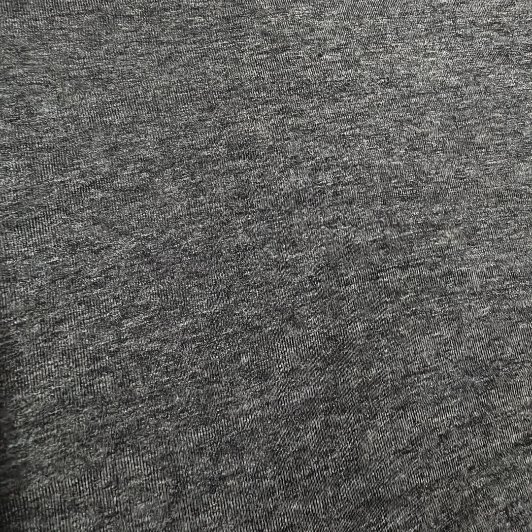 驼灰色慕斯羊绒打底衫料