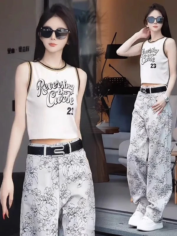 无袖小吊带背心女2025夏季新款洋气多巴胺穿搭外穿印花百搭上衣潮