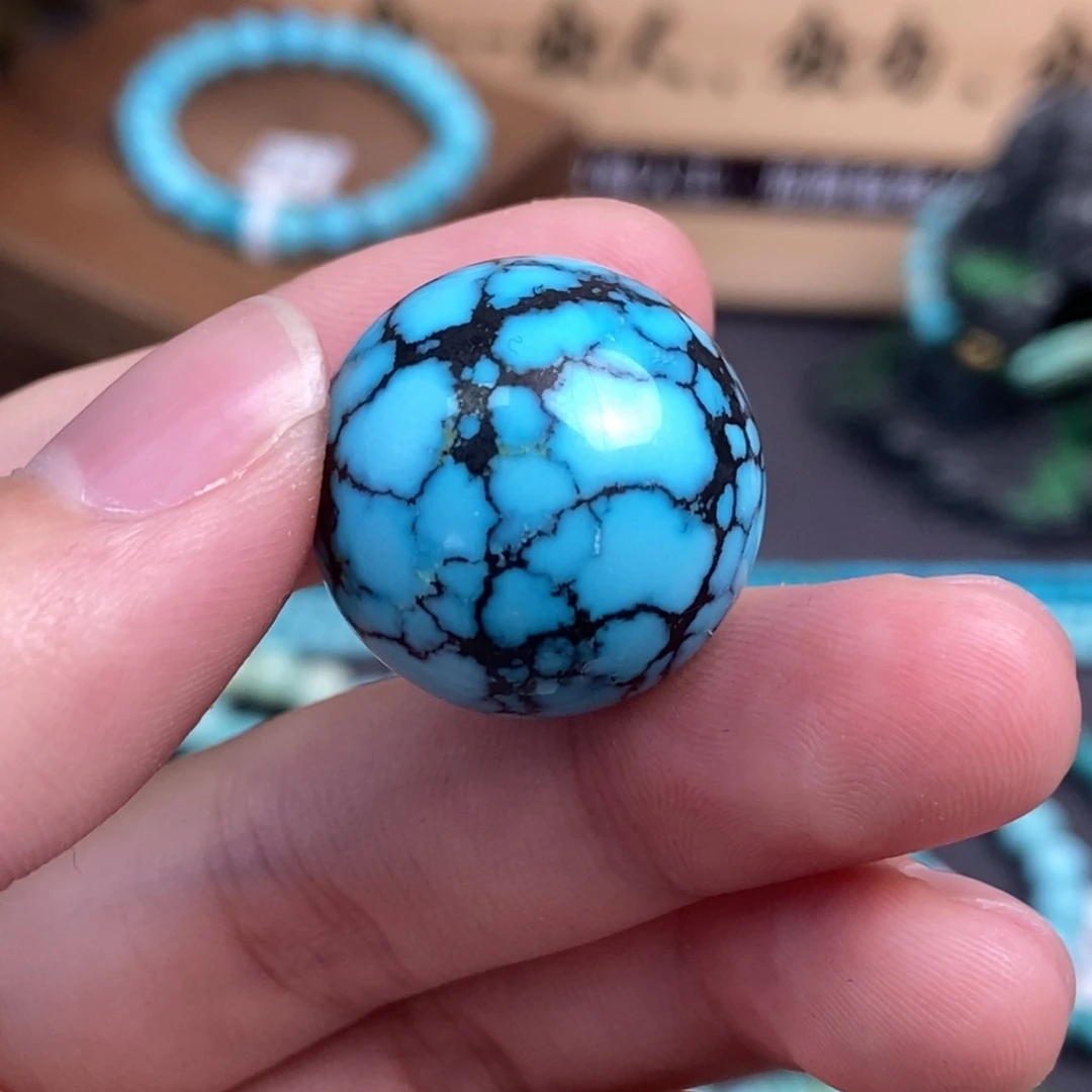 绿松石雕刻未镶嵌乌兰花圆珠