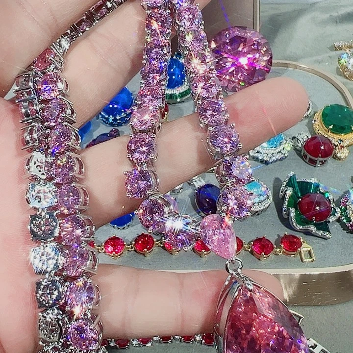 非金属红色蓝色满镶嵌吊坠戒指