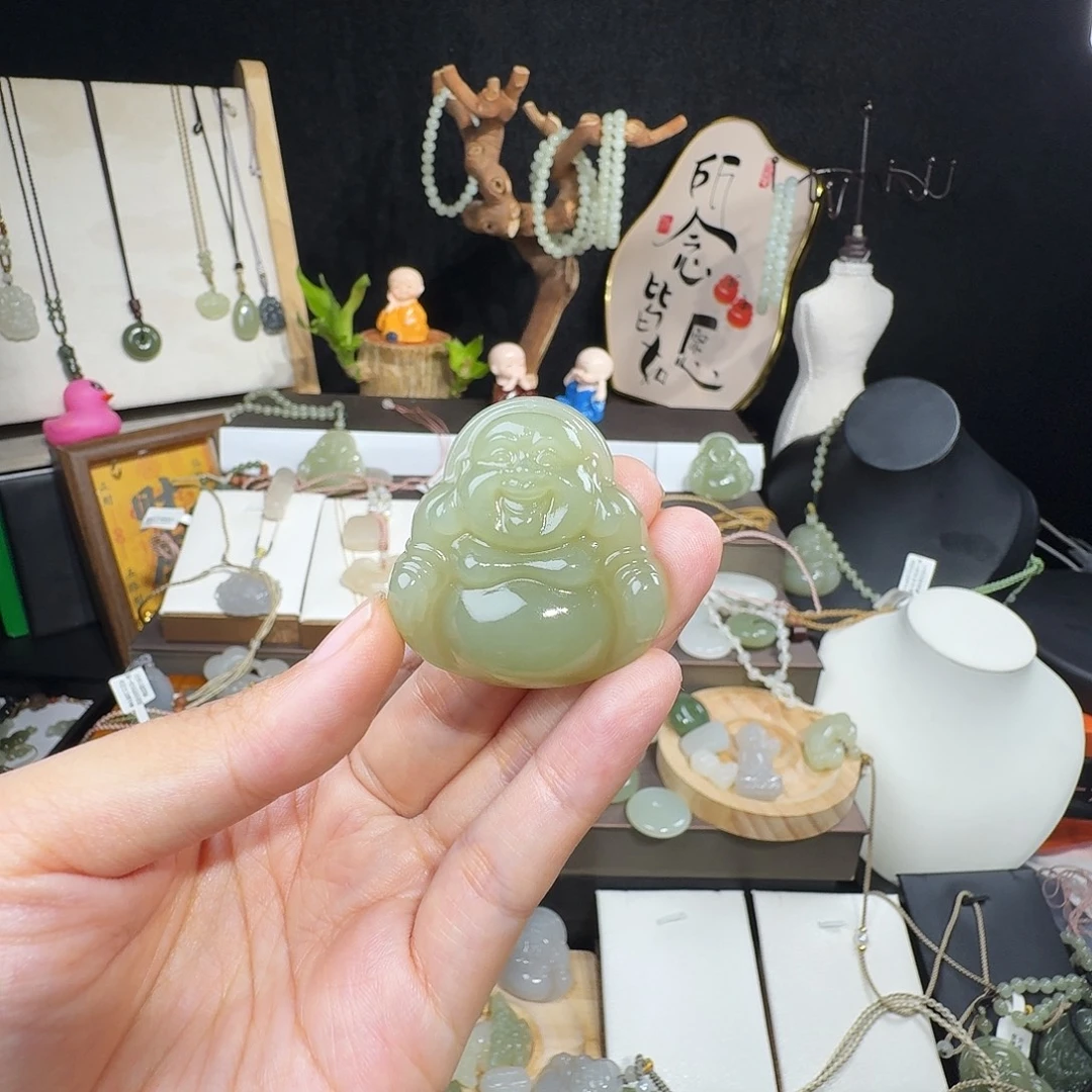 番****颈饰未镶嵌和田玉
