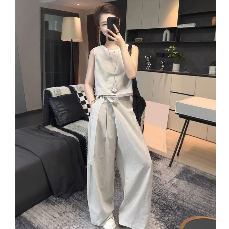 2025夏季新款显瘦韩系时髦吊带背心套装女设计感斜边弯刀裤两件套