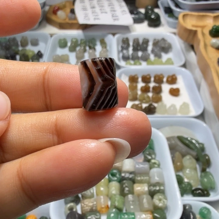 未镶嵌和田玉珠宝半成品
