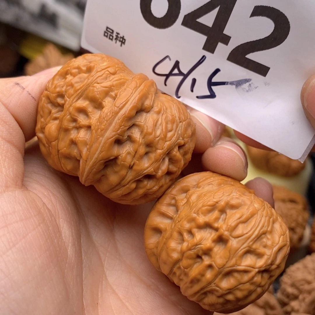 文玩核桃把件642号41.5元宝