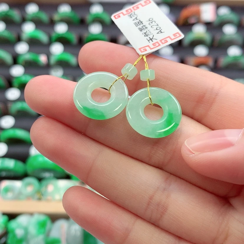 【闪购商品】未镶嵌戒指翡翠甜甜圈一对