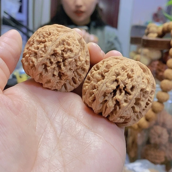 【闪购商品】文玩核桃把件43.5粗筋修