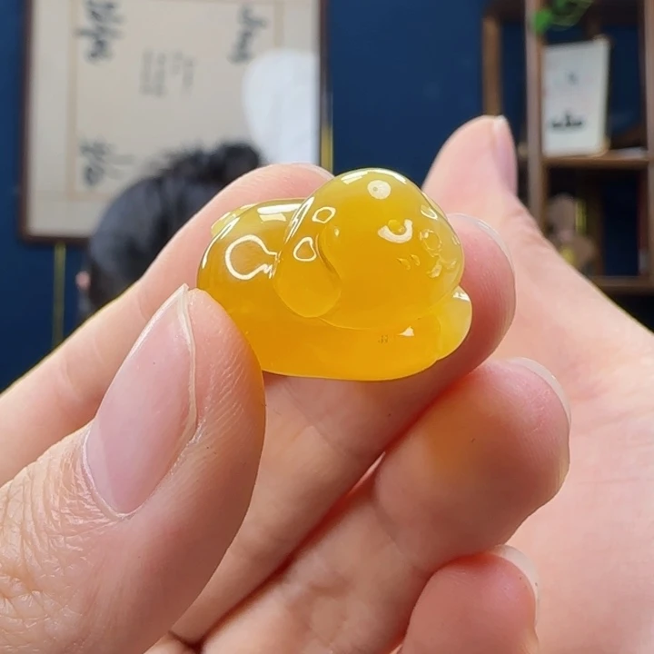 未镶嵌吊坠(不含链)蜜蜡
