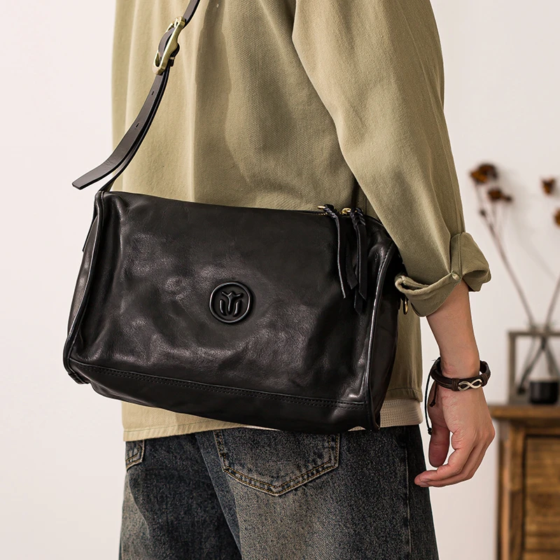 后步秋冬男士真皮大容量斜挎包轻软头层牛皮单肩休闲运动健身包潮