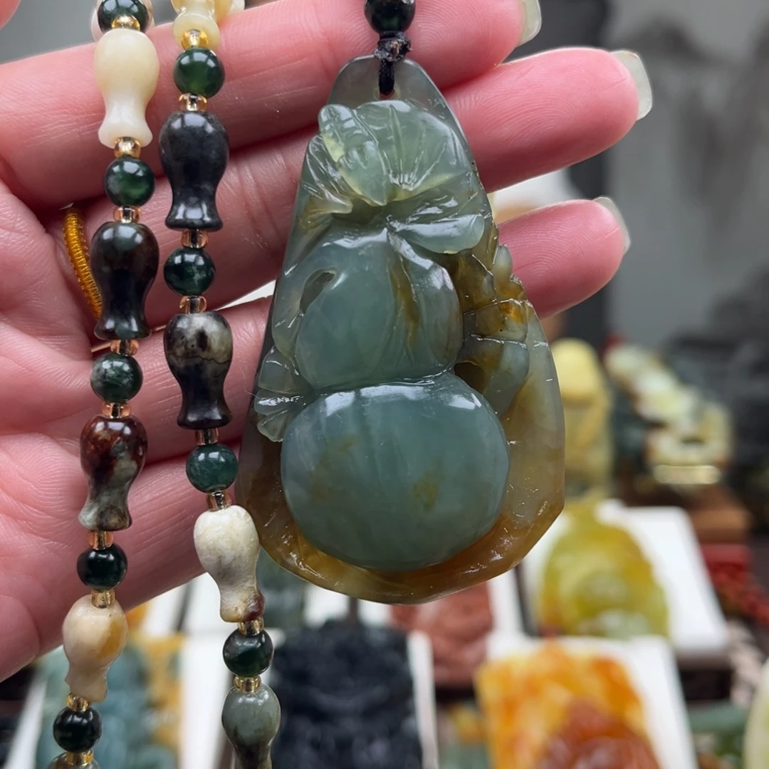 岫玉未镶嵌挂件挂件