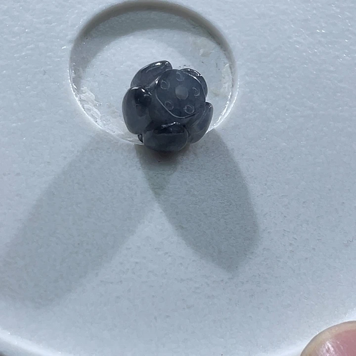 翡翠散珠翡翠冰乌鸡 莲花珠