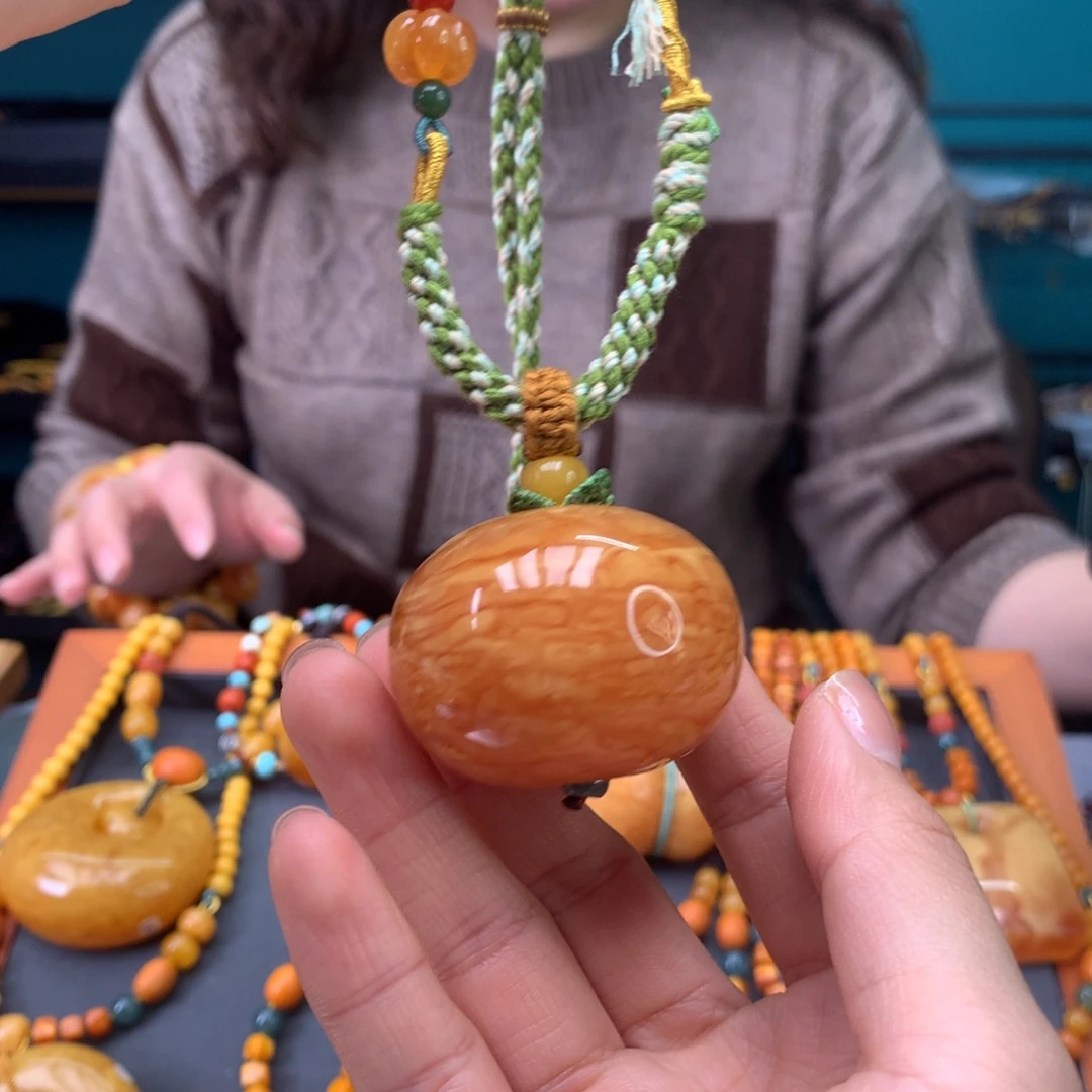 蜜蜡未镶嵌颈饰天然