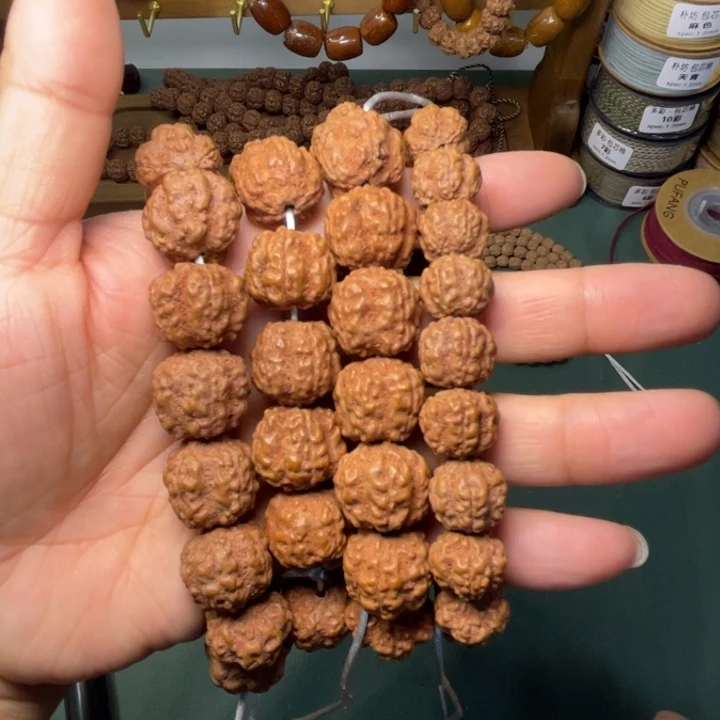 金刚菩提吊坠毒药梅花手串