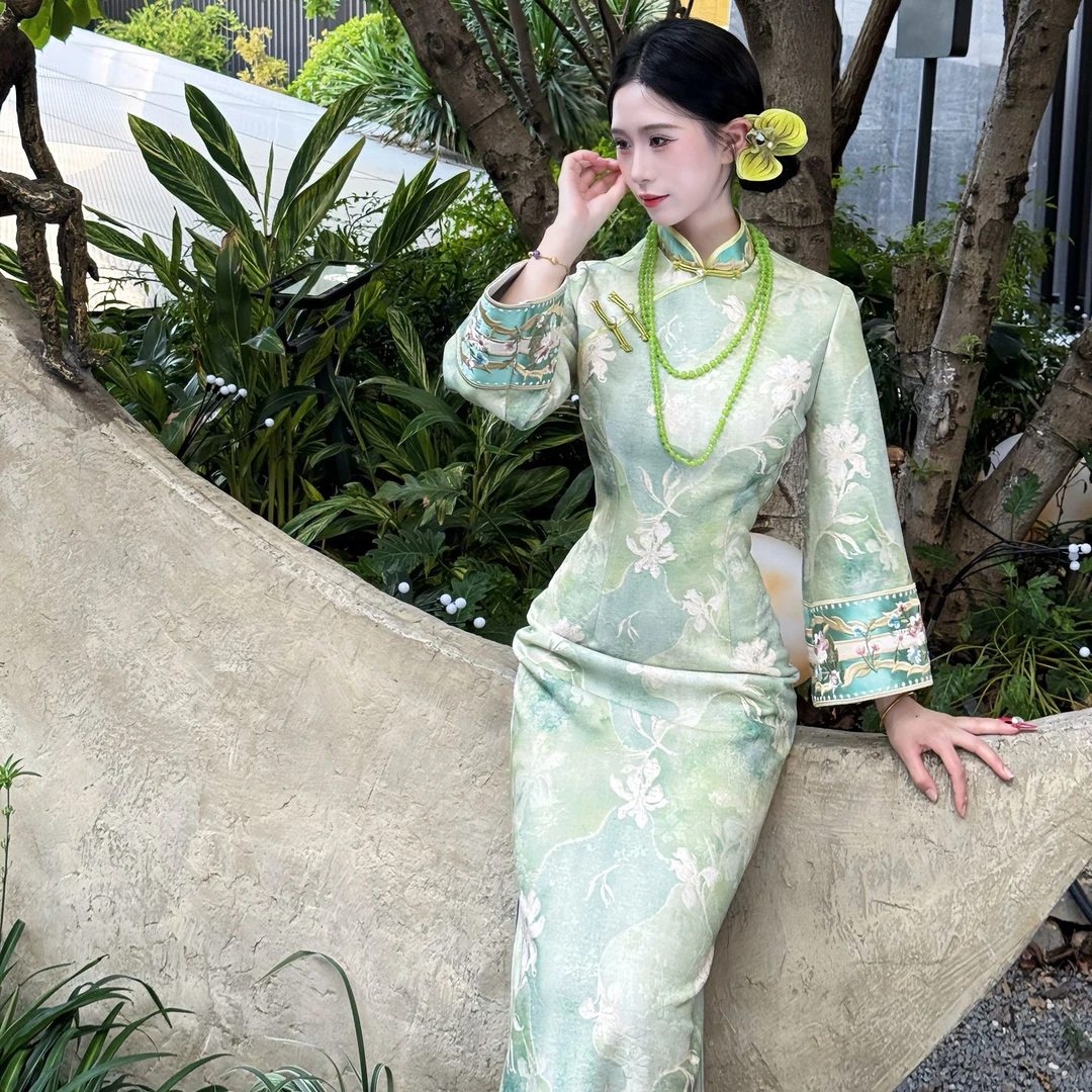 LHMknk1画报夫人原创自制秋冬厚款针织提花旗袍 英花绿颜倒大袖