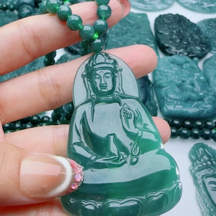 翡翠未镶嵌颈饰多样性发货天然A货翡翠