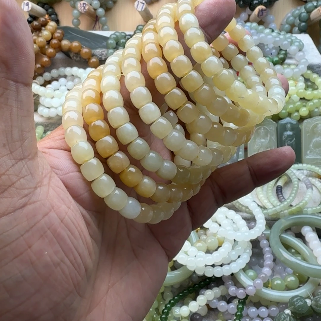 未镶嵌手链和田玉多样性发一