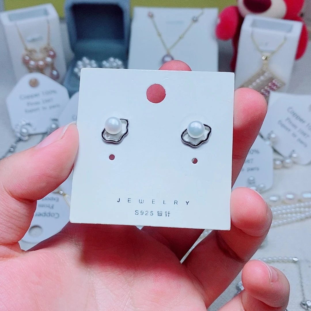 未镶嵌淡水珍珠耳饰