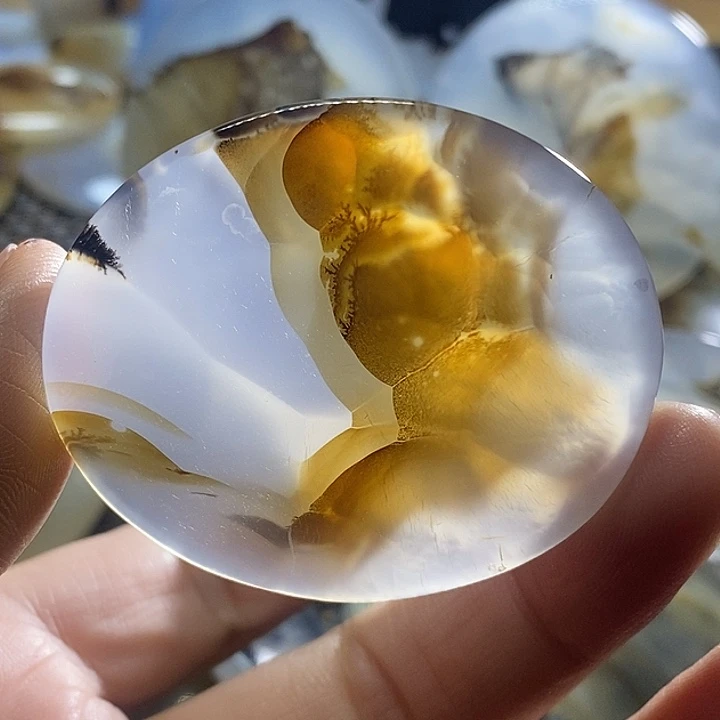 未镶嵌颈饰玛瑙/玉髓