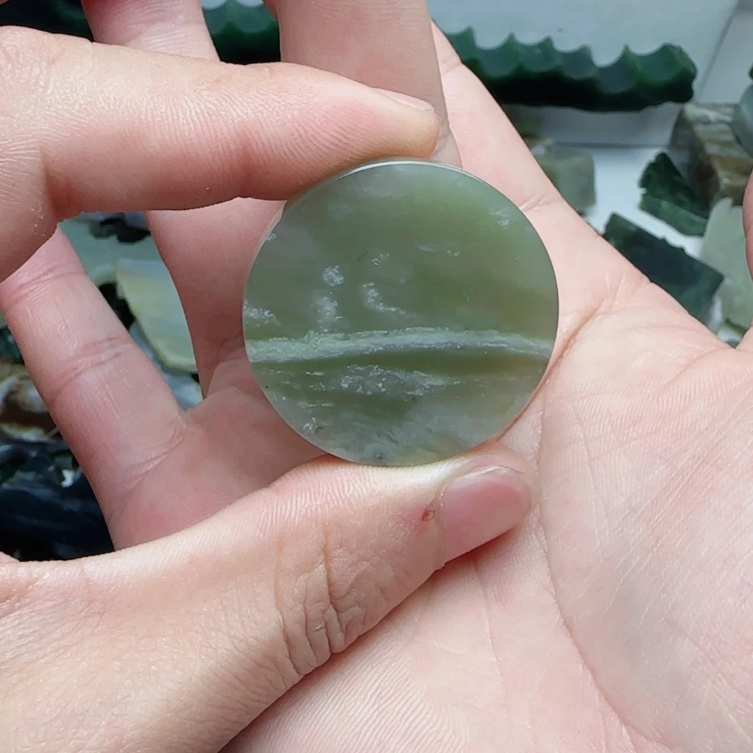未镶嵌和田玉珠宝半成品