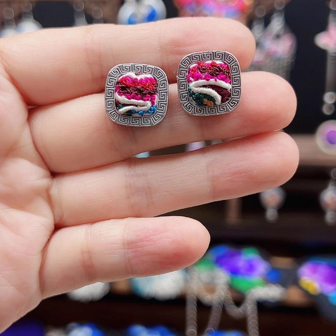 织绣手工刺绣工艺品