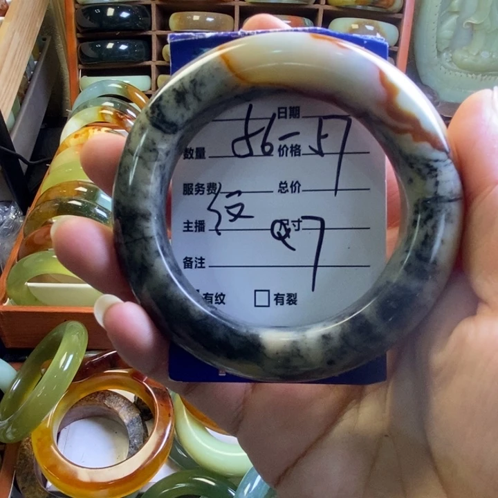 未镶嵌蛇纹石玉手镯
