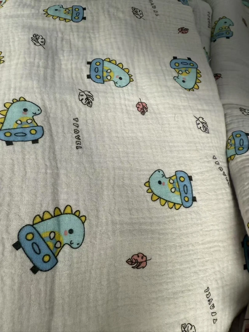 高级灰恐龙小车【特价花型布头【印染微瑕 】 双层皱皱纱  no退no换