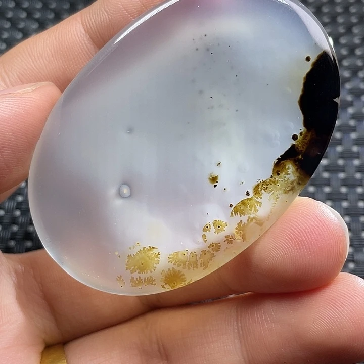 未镶嵌颈饰玛瑙/玉髓双*星