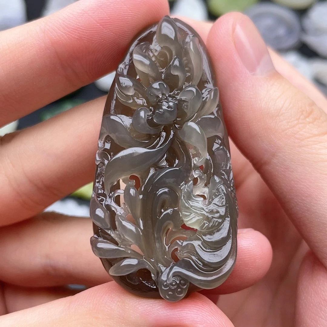 【闪购商品】颈饰未镶嵌和田玉