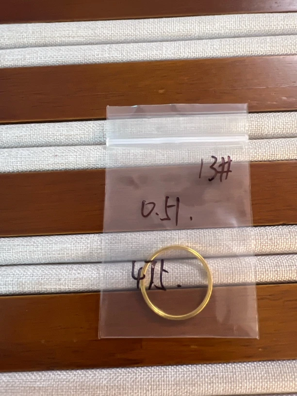 克重0.51 13号 碎冰冰戒指 足金999
