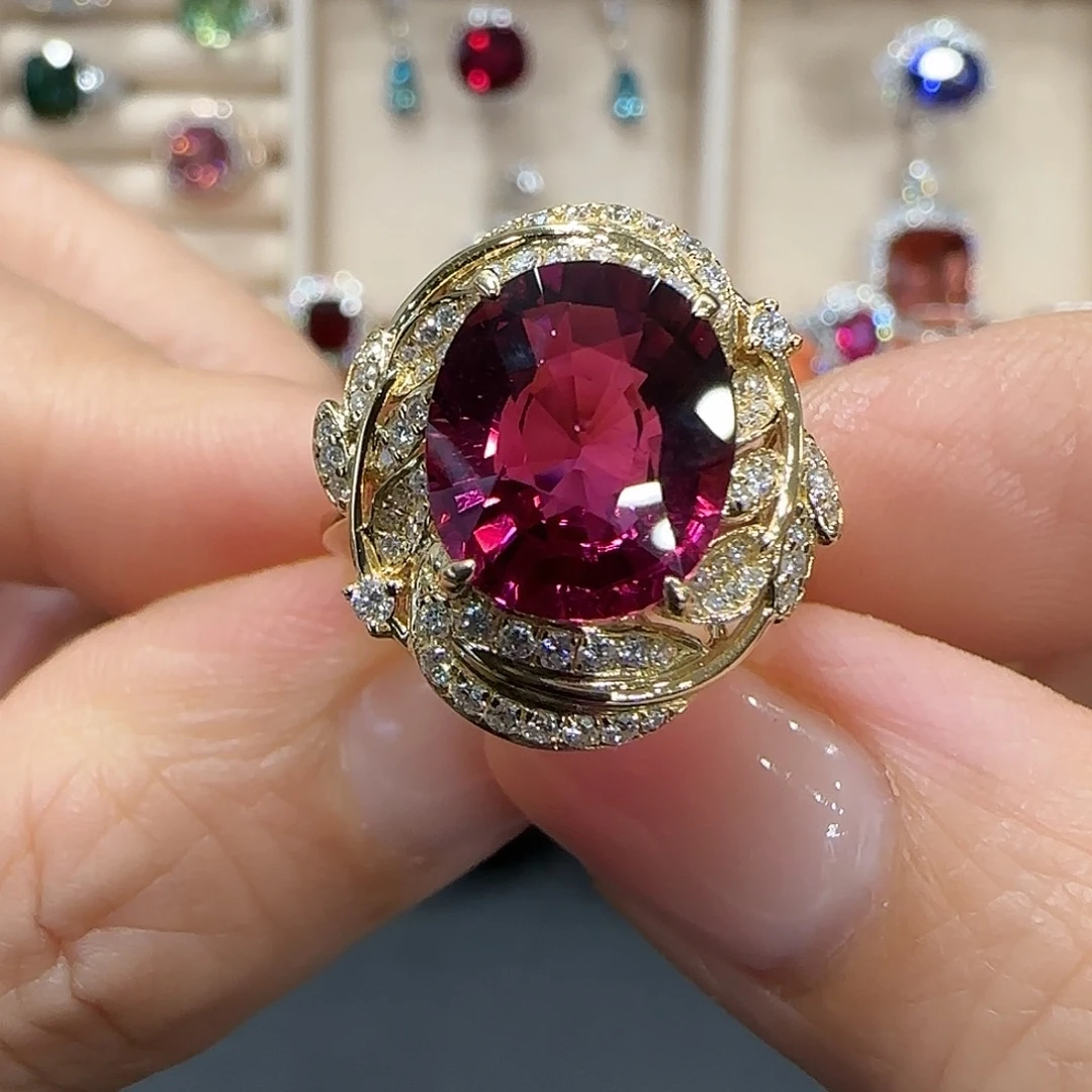 18K金镶嵌戒指碧玺4.71ct