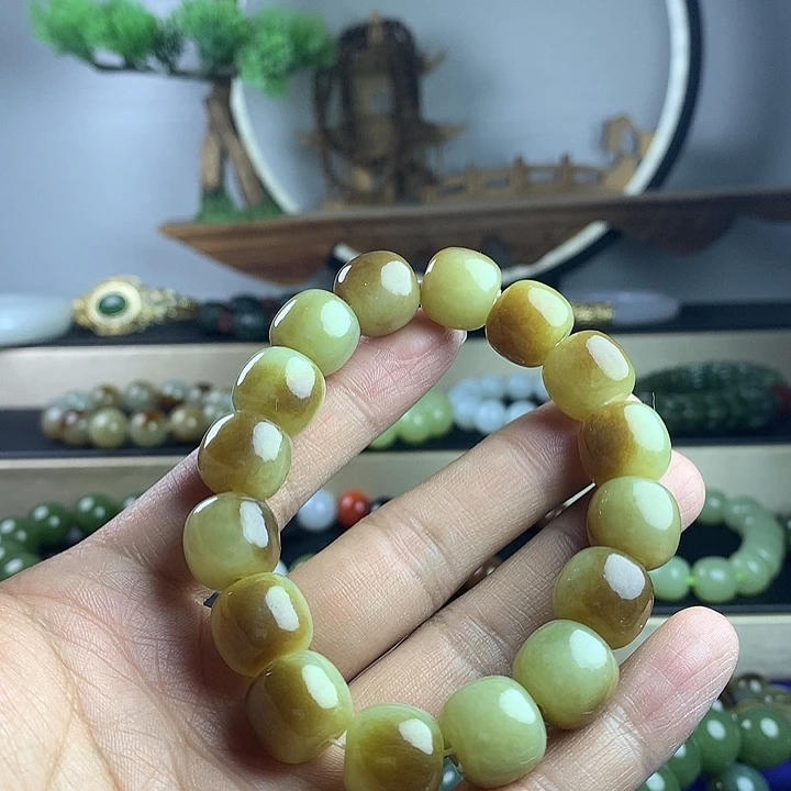 星***火和田玉未镶嵌手串