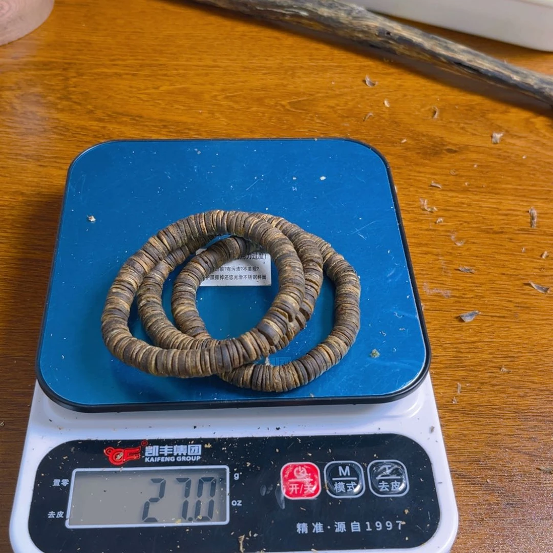 沉香木手串药片珠单圈卡0.9-9克+随机发一