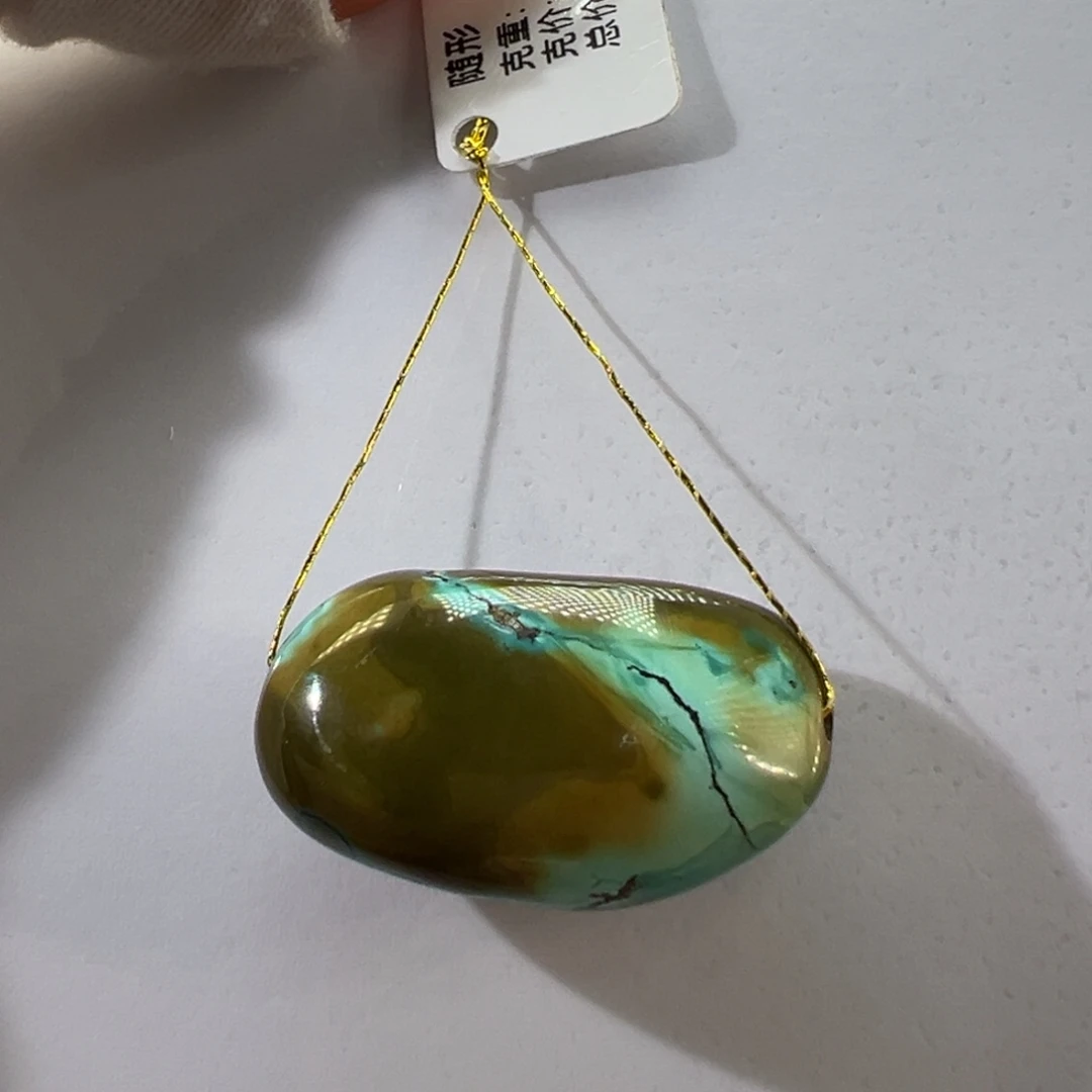 绿松石未镶嵌挂件